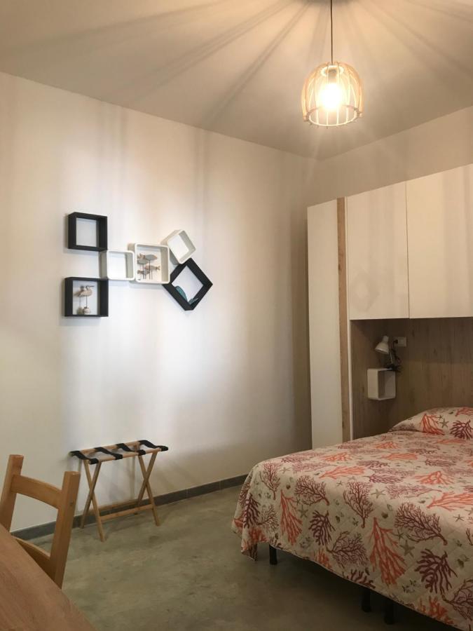 40° Parallelo Guest House 리올라사르도 외부 사진