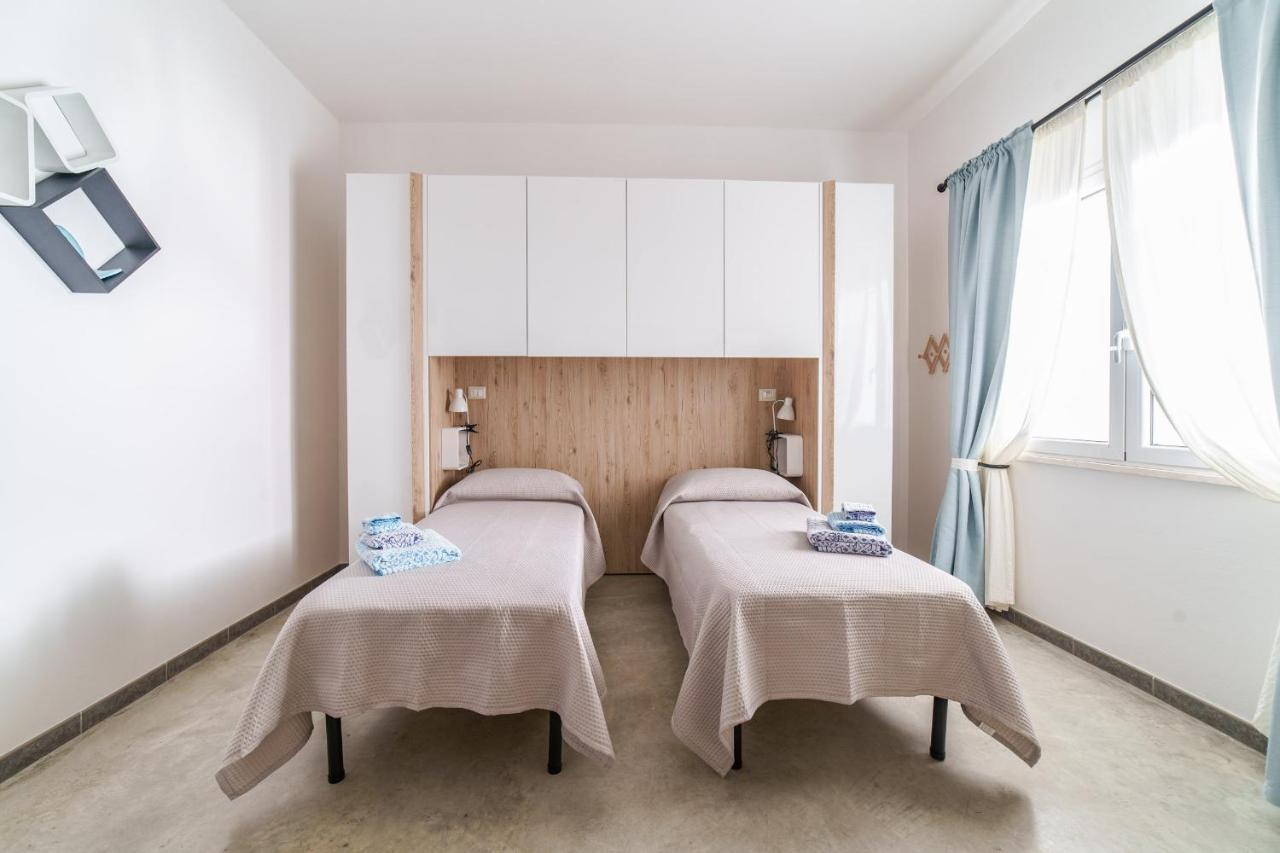 40° Parallelo Guest House 리올라사르도 외부 사진